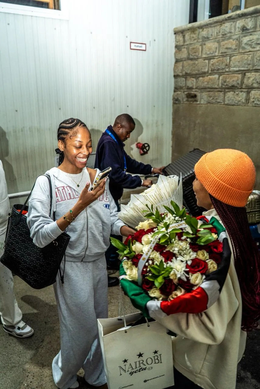 A welcome bouquet handed over at the airport